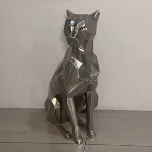 Полигональная скульптура «Гепард»